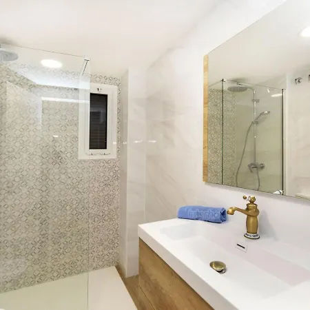 Lägenhet Garbi By Interhome Canet De Mar